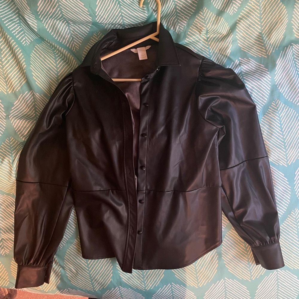 H&M black faux leather shirt jacket